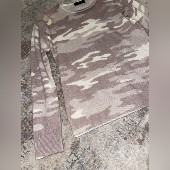 Charter Club cashmere sweater size PS - Picture 2 of 4